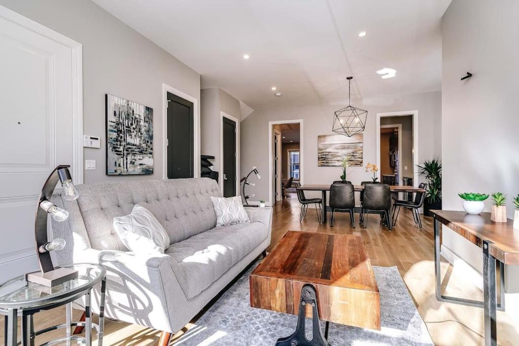 שיקגו Immaculate Brand New Condo Downtown מראה חיצוני תמונה
